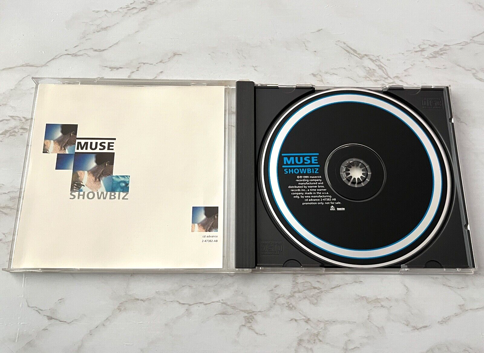 Muse – Showbiz (1999)