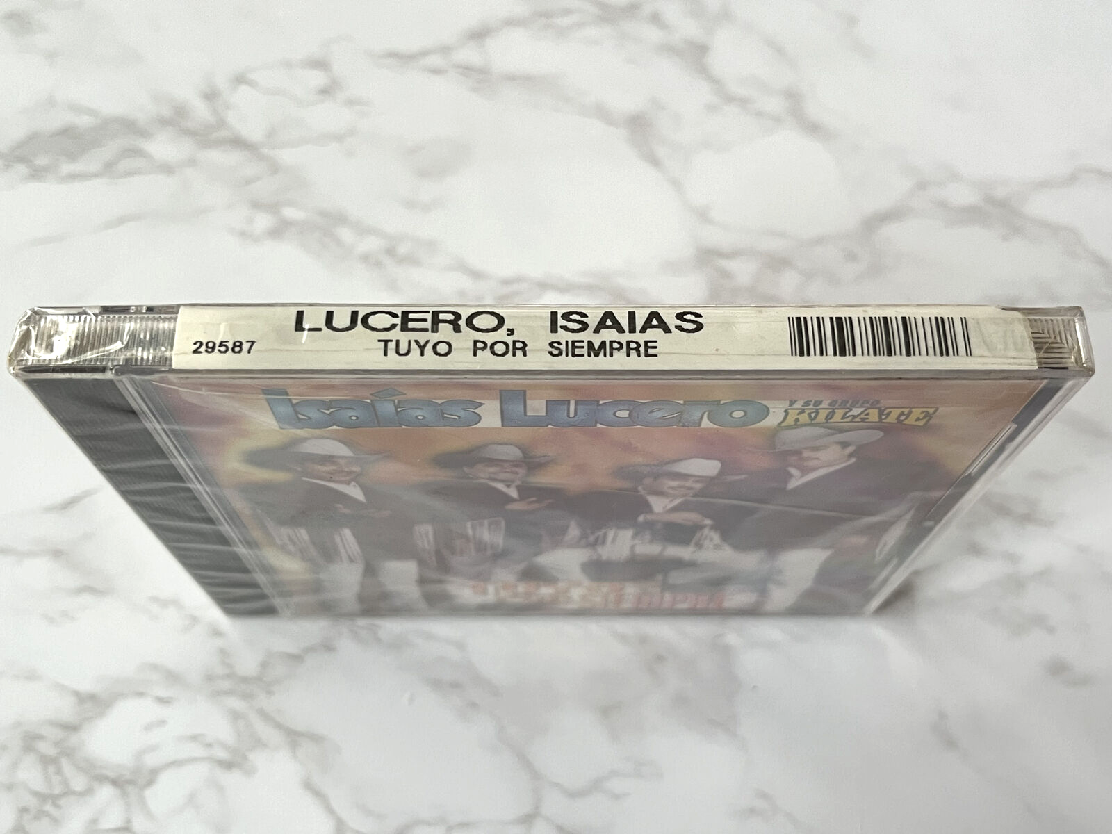 Isaias Lucero – Y Su Grupo Kilate Tuyo Por Siempre (2000)