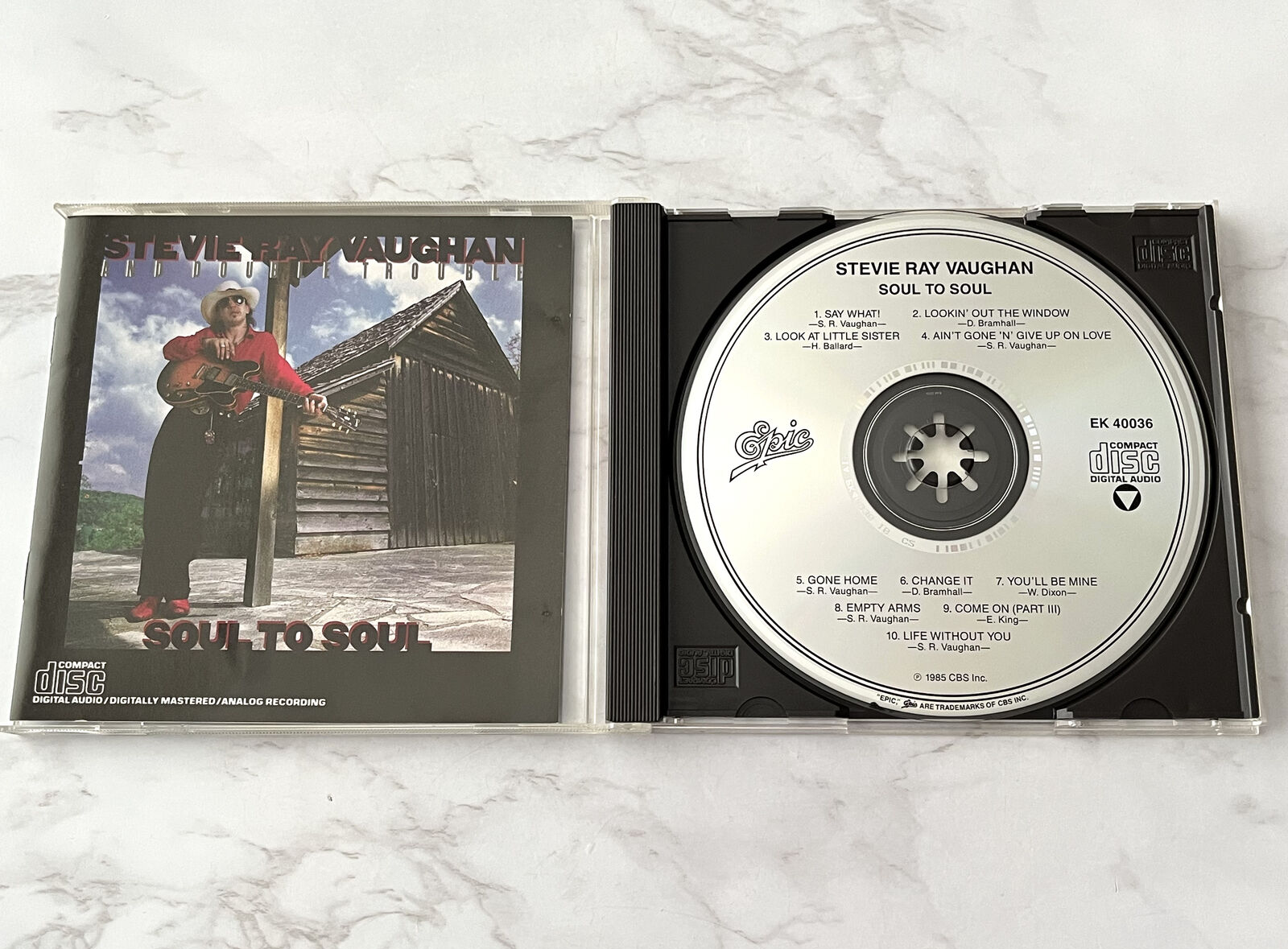Stevie Ray Vaughan – Soul To Soul