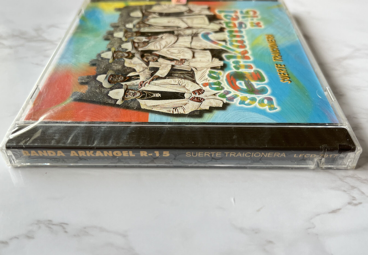 Banda Arkangel R-15 – Banda Arkangel R-15 Suerte Traicionera (1996)
