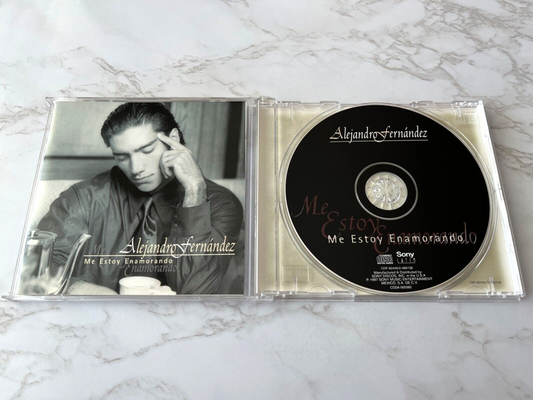 Alejandro Fernandez – Me Estoy Enamorando (1997)