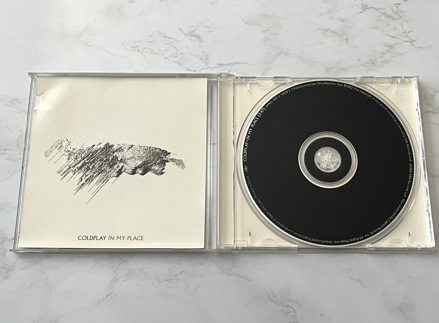 Coldplay – In My Place (2002)