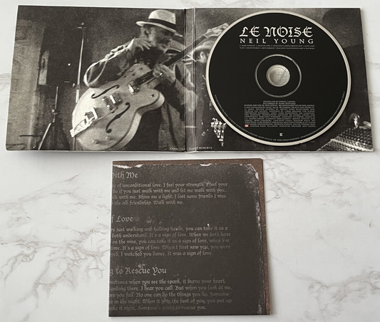 Neil Young – Le Noise (Digipak) (2010)