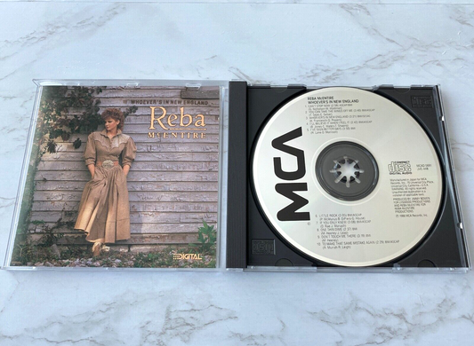 Reba McEntire – Whoever's In New England (1986) [JAPAN PRESS]