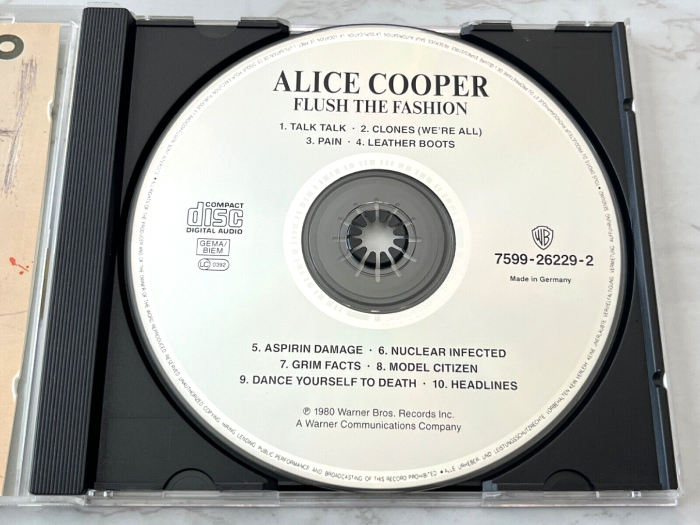 Alice Cooper – Flush The Fashion [GERMAN PRESS]