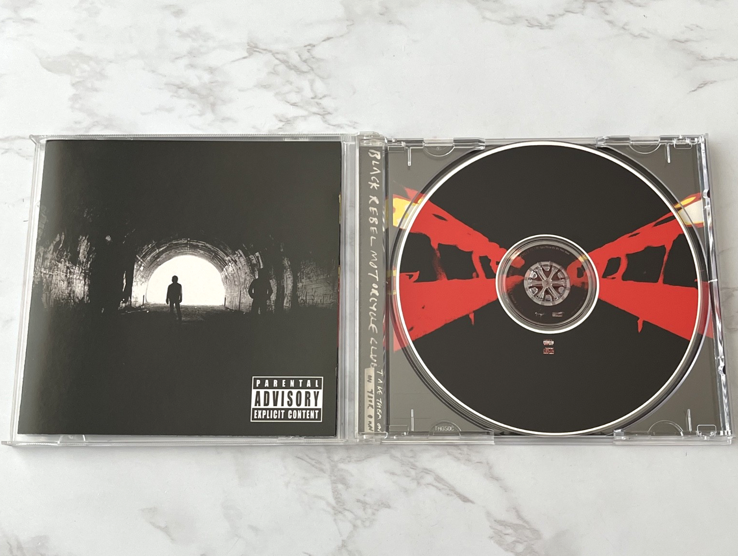 Black Rebel Motorcycle Club – Take Them On Your Own (2003)