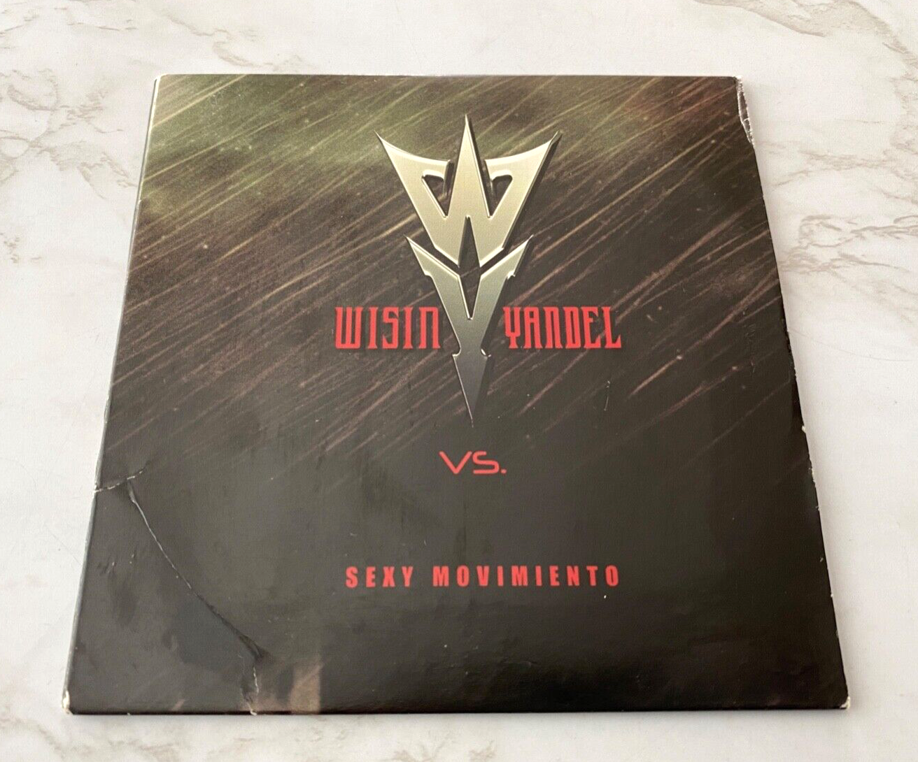 Wisin Y Yandel – Sexy Movimiento (2007)