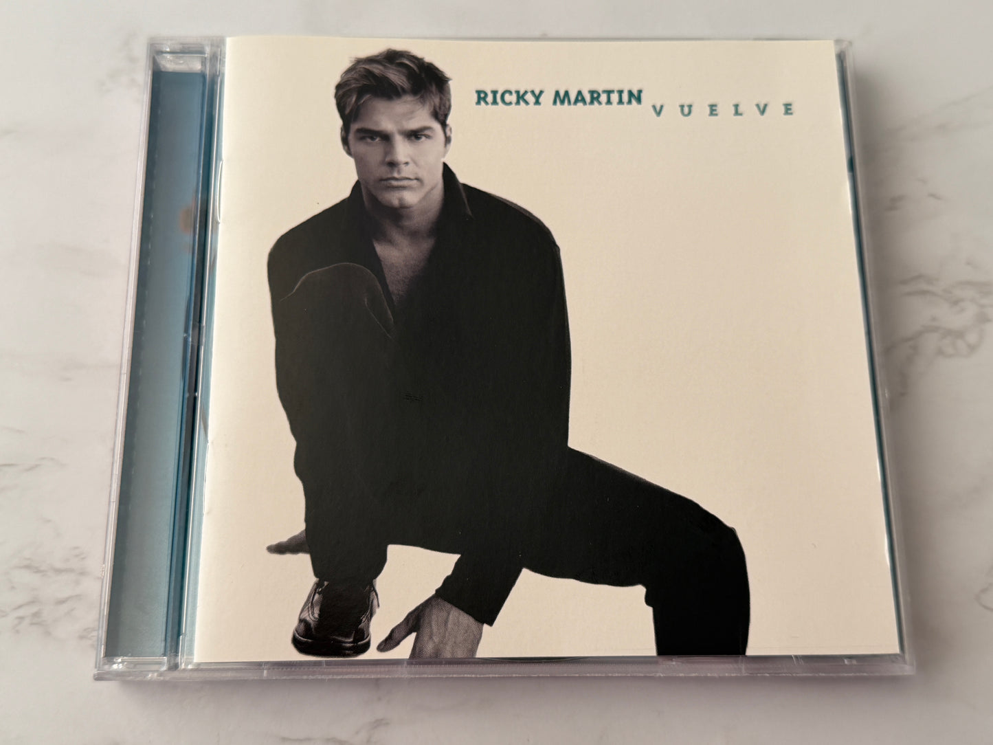 Ricky Martin – Vuelve (1998)