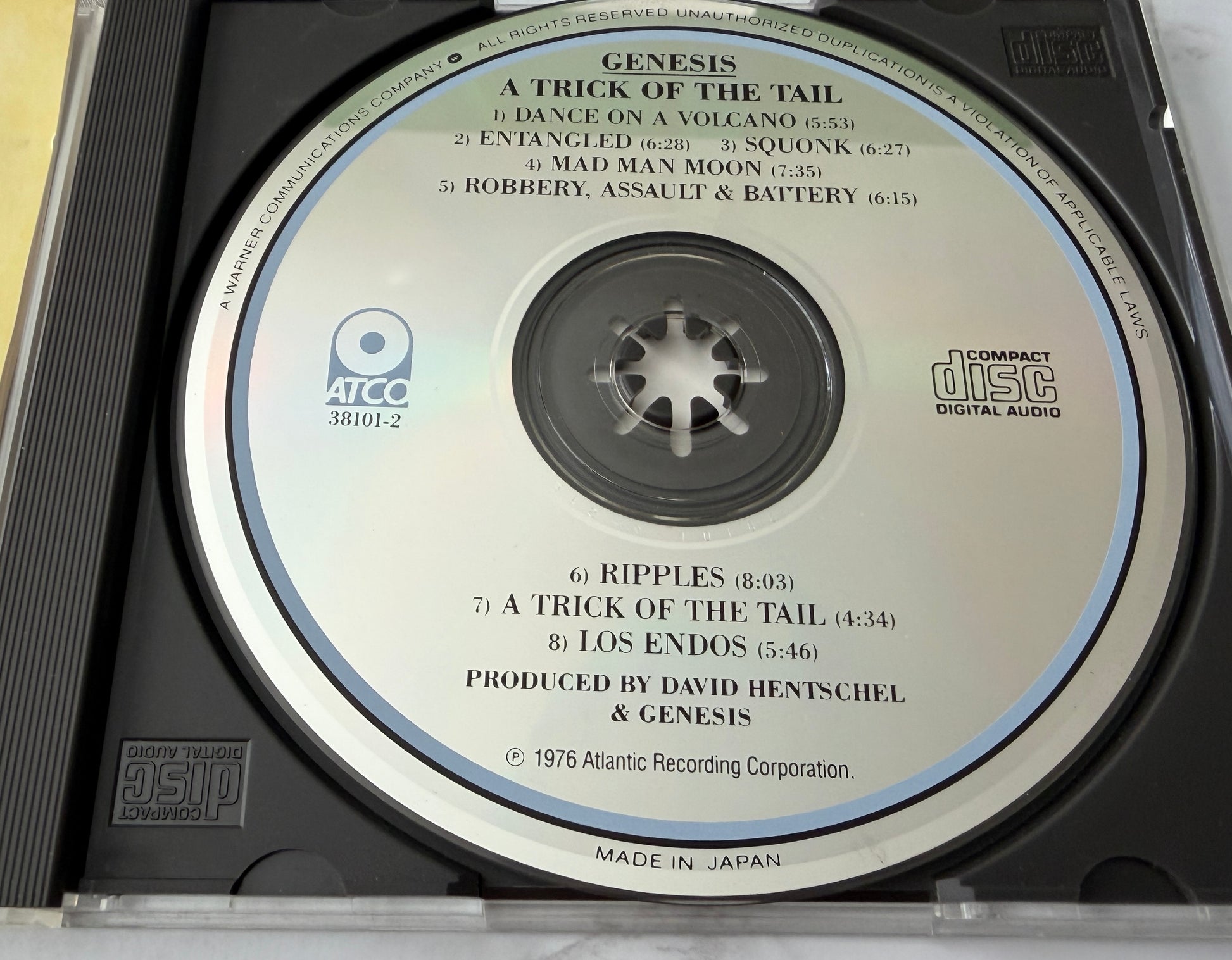 Genesis – A Trick Of The Tail (1976) [JAPAN TARGET ERA]