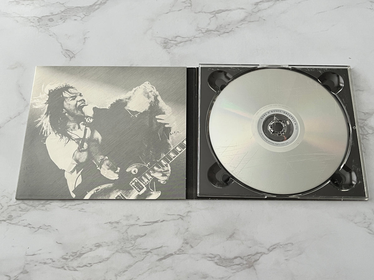 Guns N' Roses – Greatest Hits (2004)