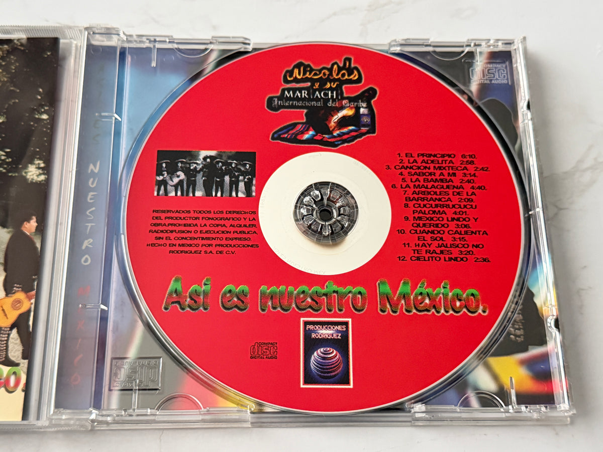 Nicolas y su Mariachi Internacional Del Caribe – Asi Es Nuestro Mexico (2005)