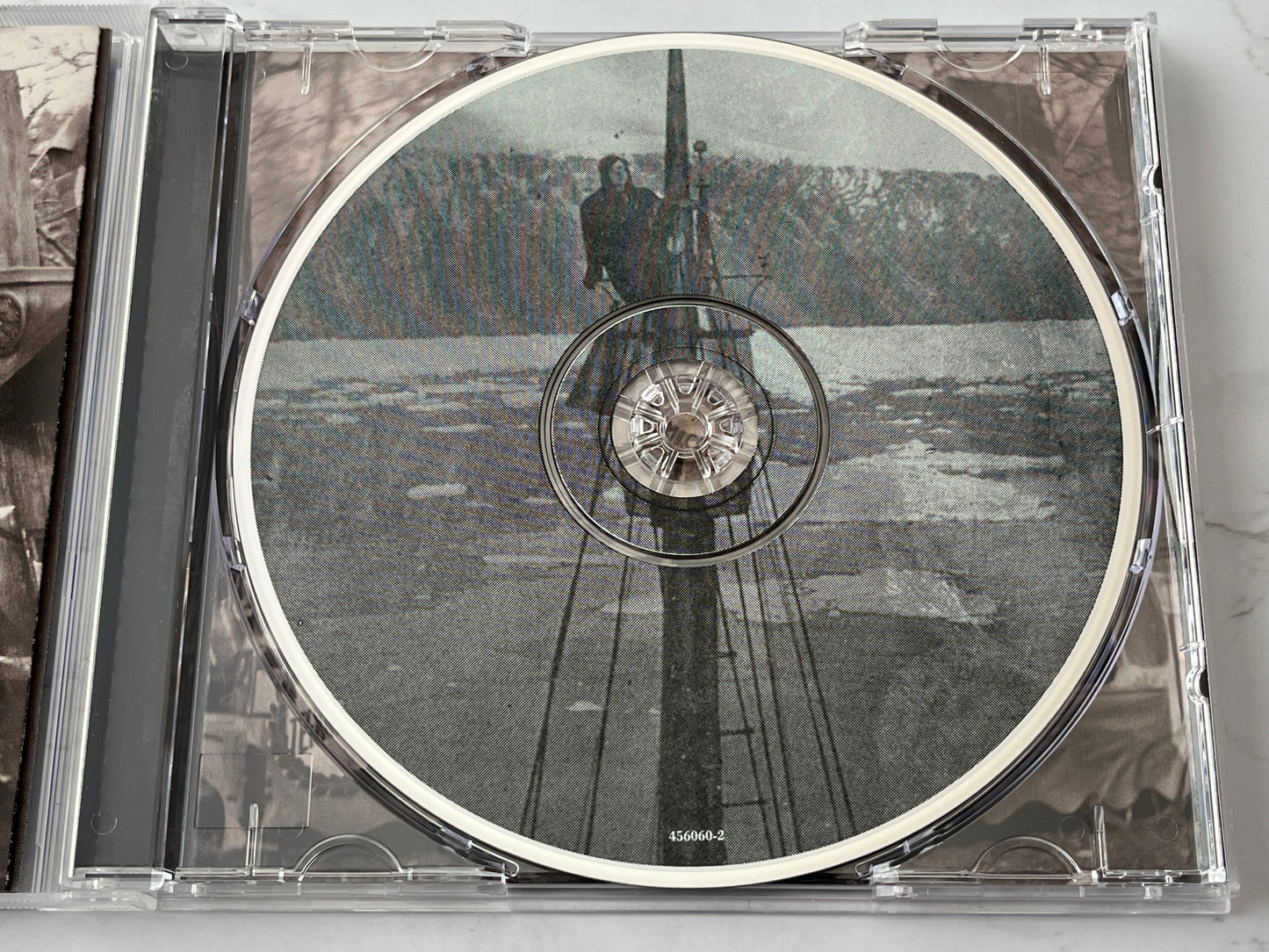 The Raconteurs – Consolers of the Lonely (2008)