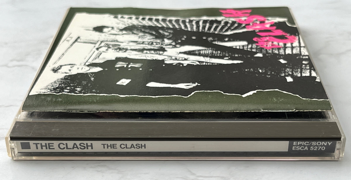 The Clash – The Clash (1977) [JAPAN TARGET ERA]