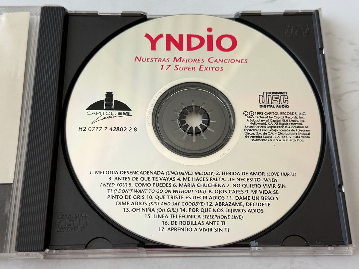 Grupo Yndio – Nuestras Mejores Canciones — 17 Súper Éxitos (1993)