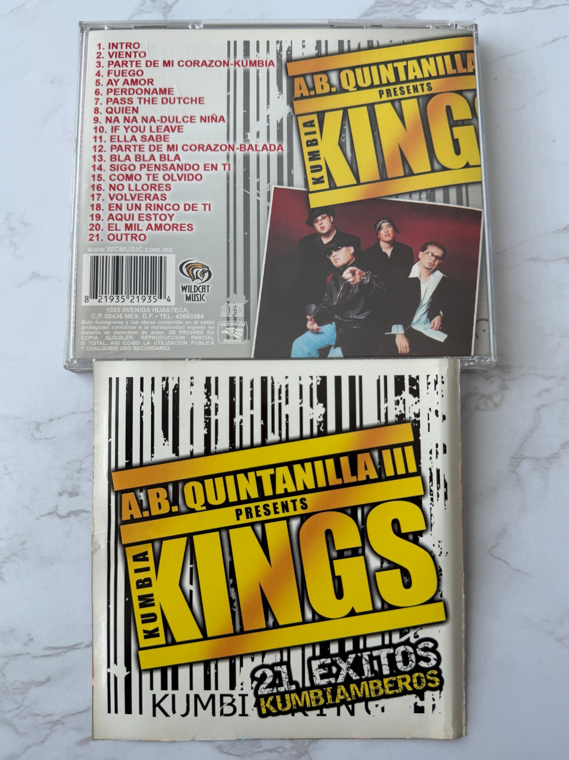 A.B. Quintanilla III Presents Kumbia Kings – Kings Live! — 21 Éxitos Kumbiamberos