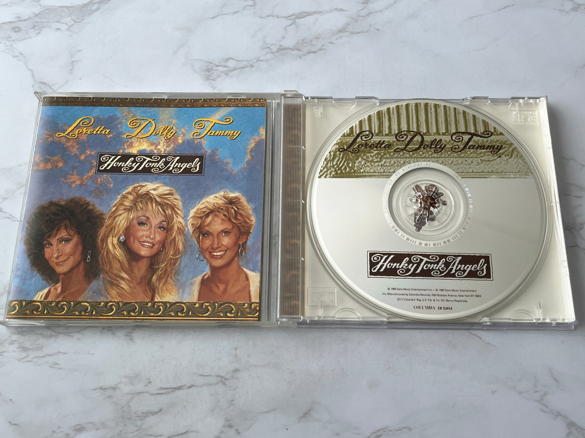 Loretta Lynn, Dolly Parton & Tammy Wynette – Honky Tonk Angels (1993)