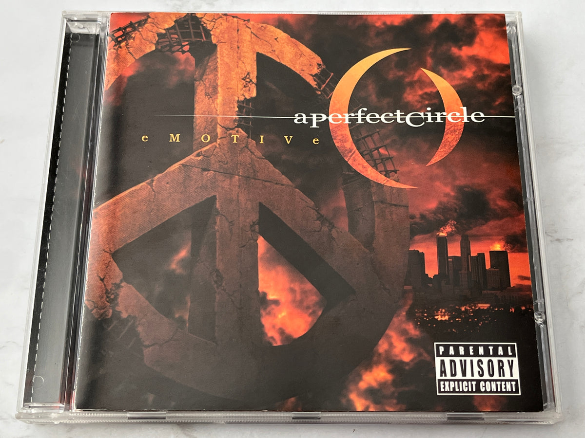 A Perfect Circle – eMOTIVe (2004)