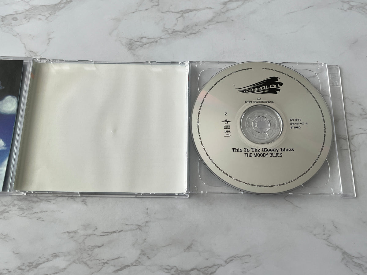 The Moody Blues – This Is The Moody Blues (2-CD Set) (1994)