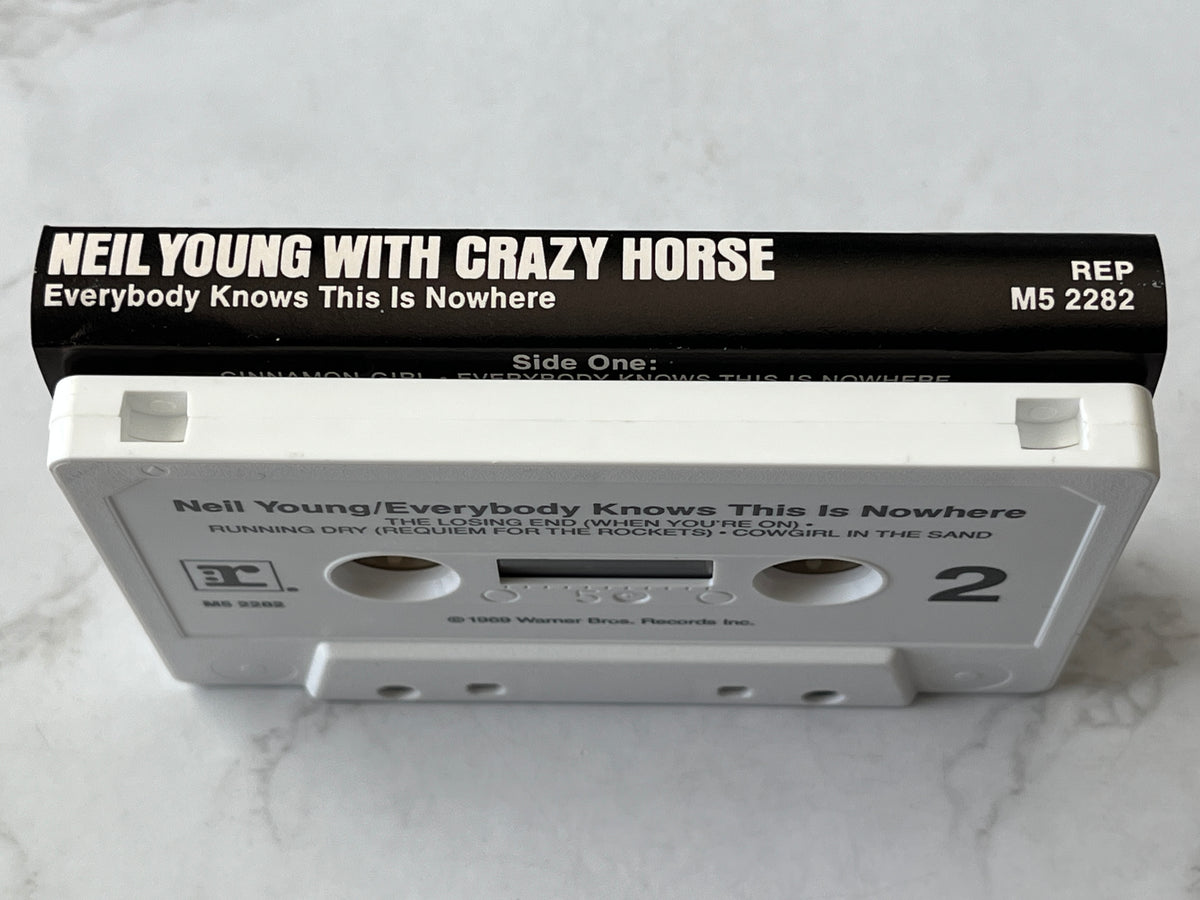 Neil Young With Crazy Horse – Everybody Knows This Is Nowhere (1969)