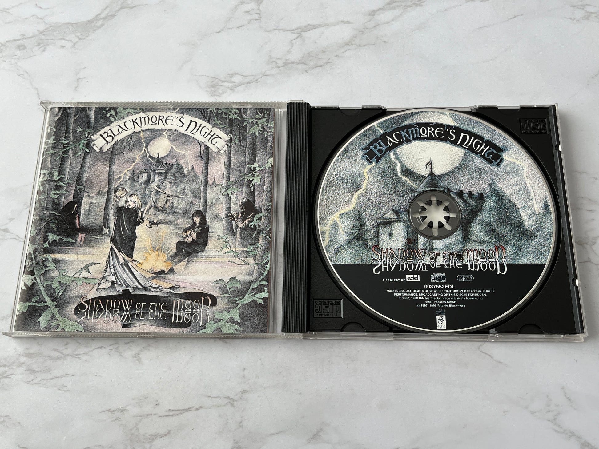 Blackmore's Night – Shadow Of The Moon (1997)
