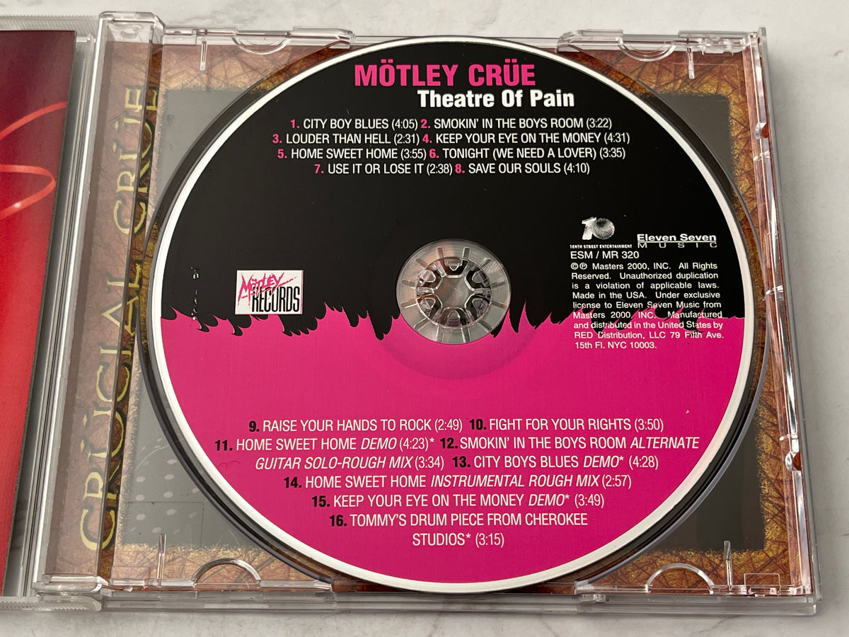 Motley Crue – Theatre Of Pain