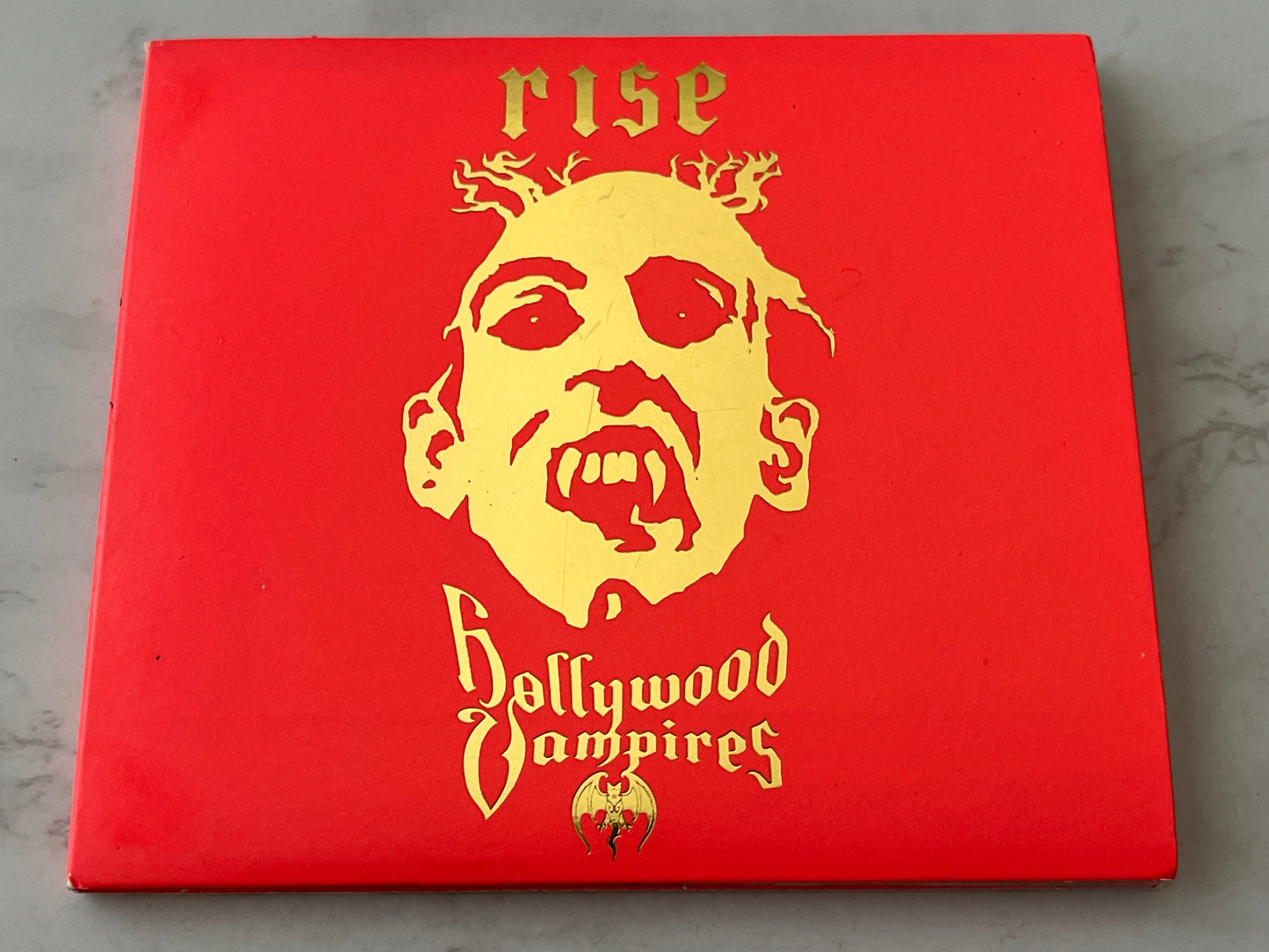 Hollywood Vampires – Rise (2019)