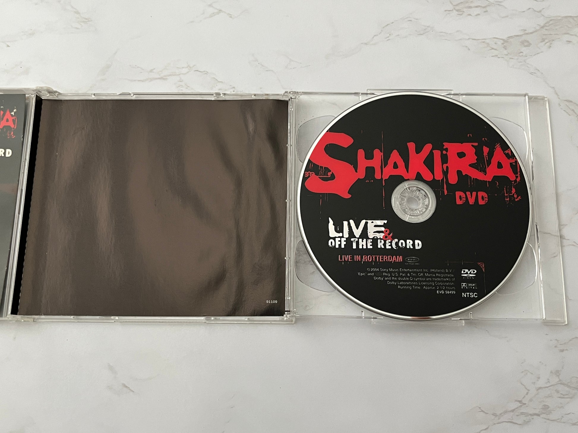 Shakira – Live & Off the Record (CD + DVD Set) (2004)