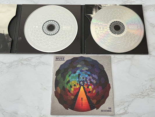 Muse – The Resistance (CD + DVD Deluxe Edition) (2009)