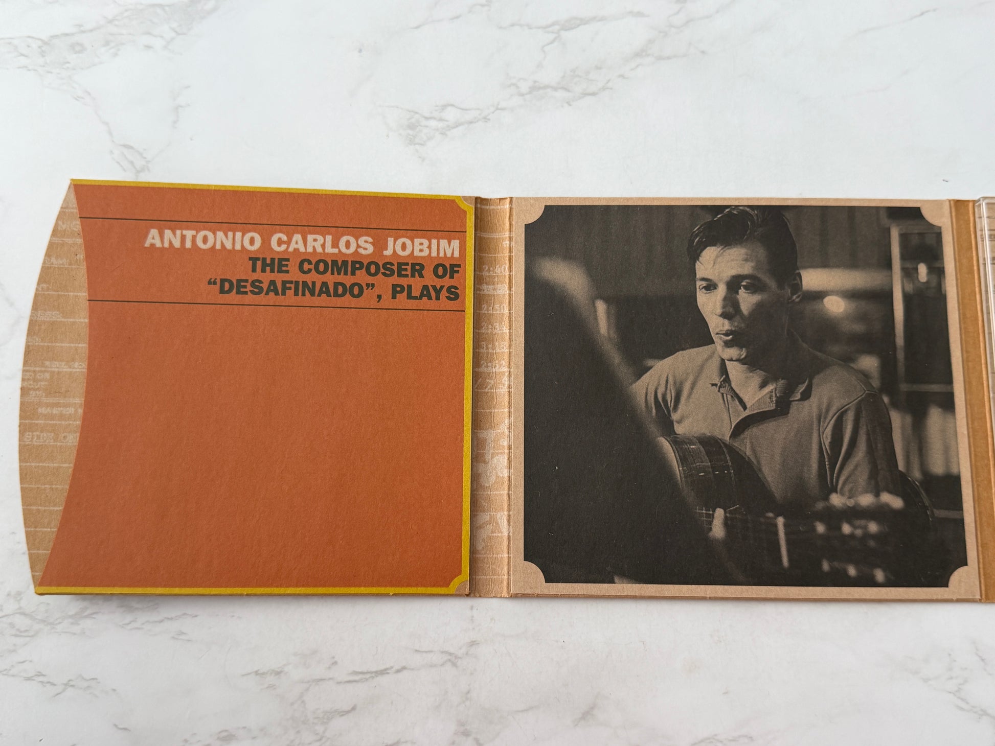 Antonio Carlos Jobim – The Composer Of Desafinado, Plays (1997)