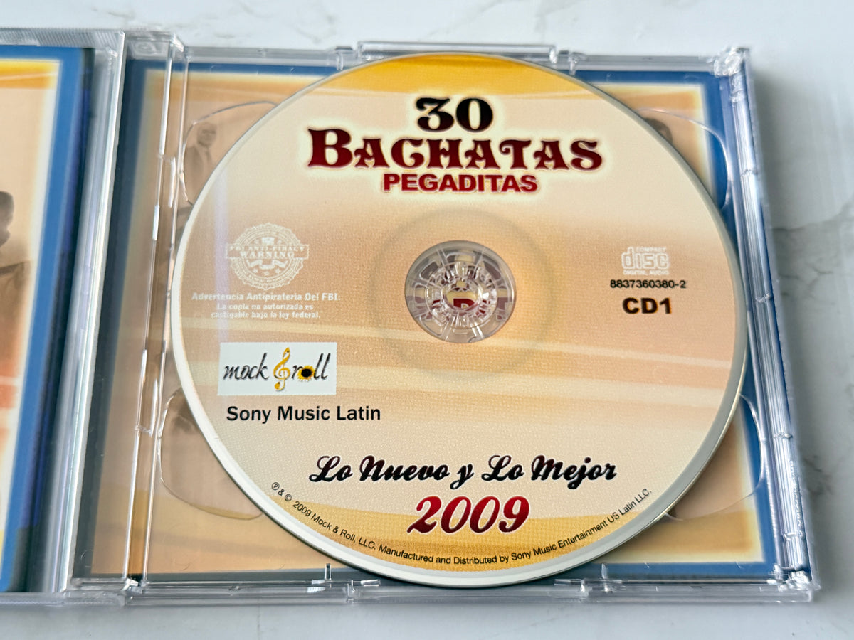 30 Bachatas Pegaditas - Lo Nuevo y Lo Mejor 2009 (2-CD Set) (2009)