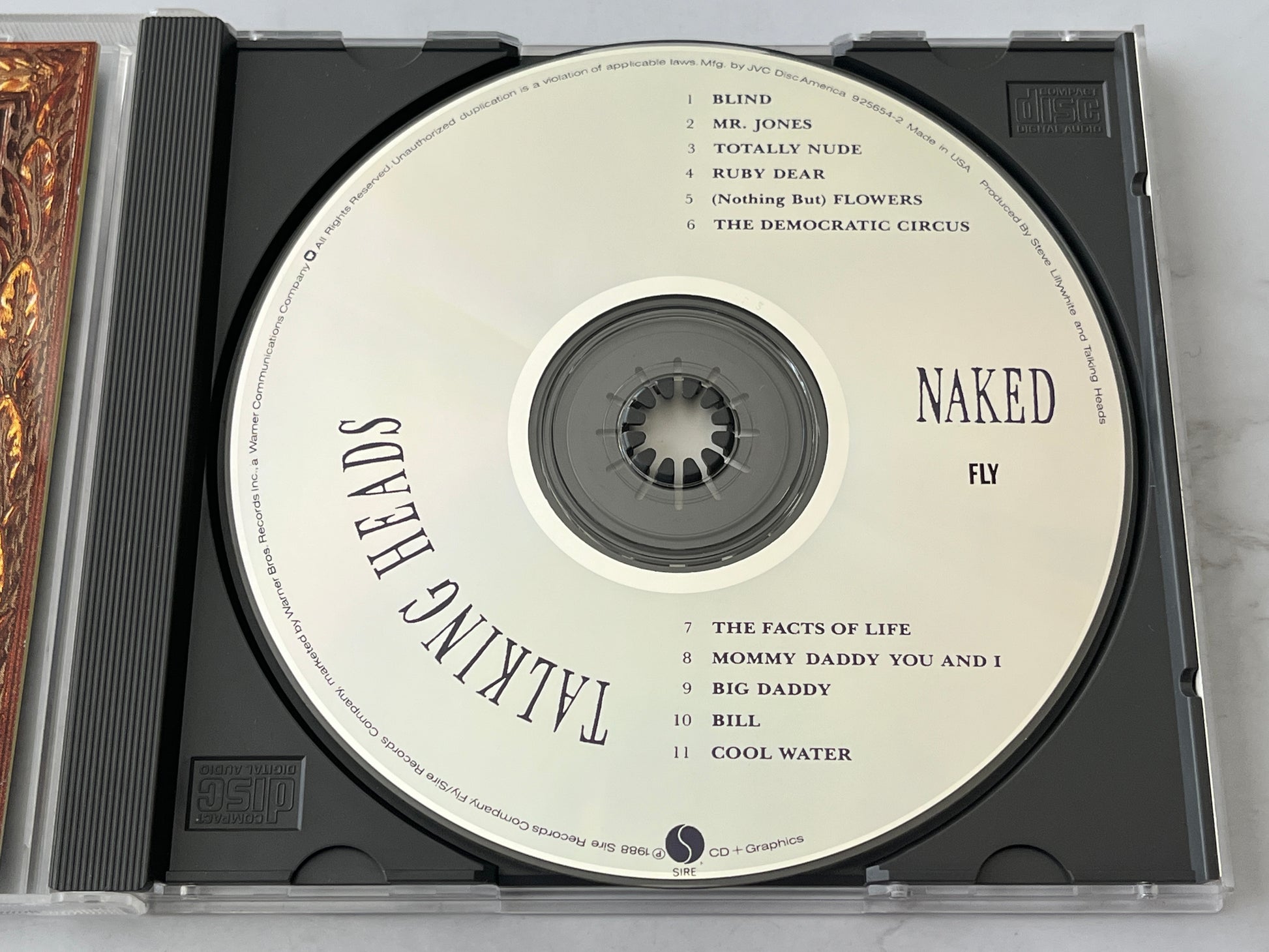 Talking Heads – Naked (1988)