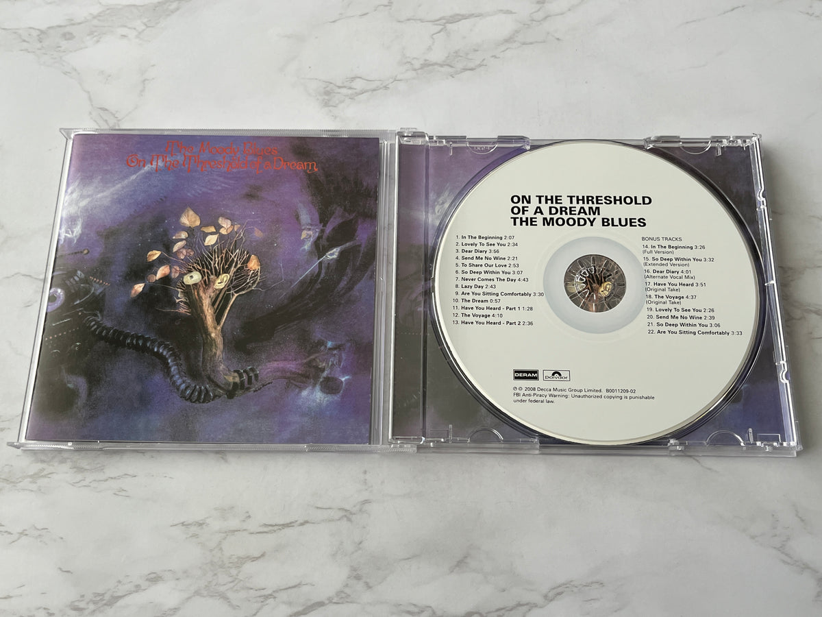 The Moody Blues – On The Threshold Of A Dream (Remastered (2008)