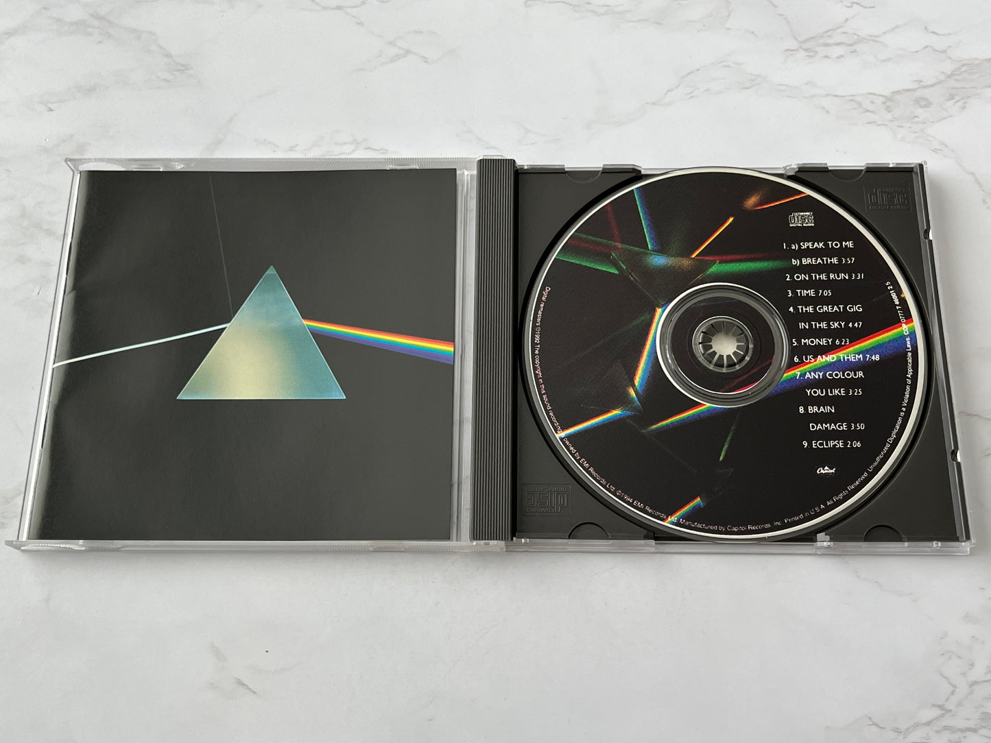 Pink Floyd – The Dark Side of the Moon (1973)
