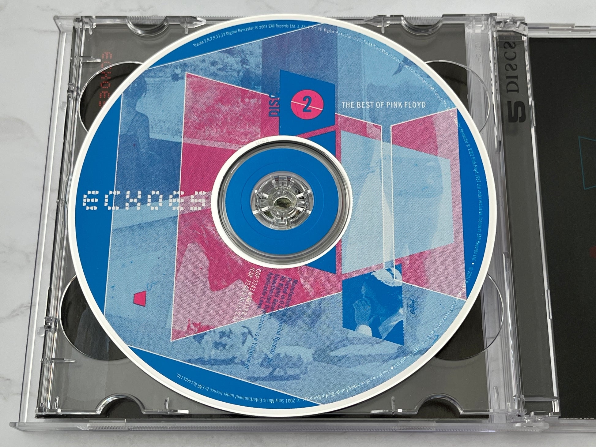 Pink Floyd – Echoes: The Best of Pink Floyd (2-CD Set) (2001)