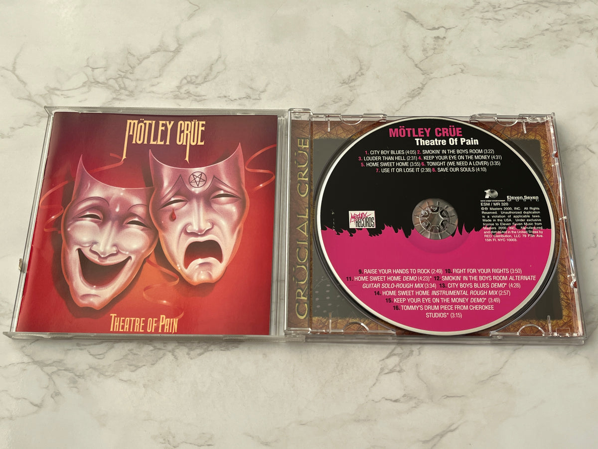 Motley Crue – Theatre Of Pain
