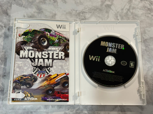 Monster Jam Nintendo Wii 2007 Activision CIB Complete w/Manual Grave Digger