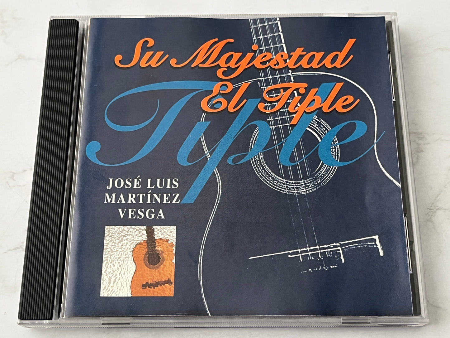Jose Luis Martinez Vesga – Su Majestad El Tiple
