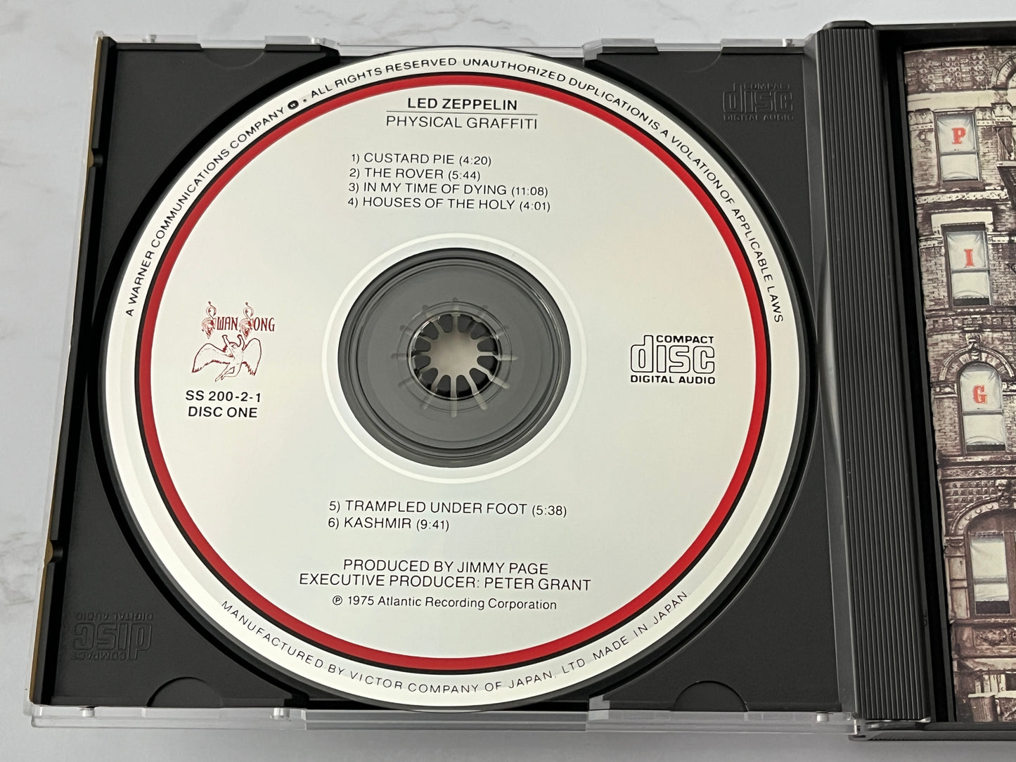 Led Zeppelin – Physical Graffiti (2-CD Set) (1975) [JAPAN TARGET ERA]
