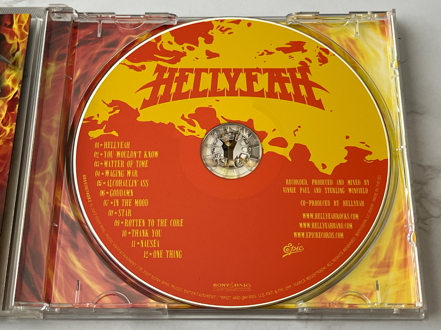 Hellyeah – Hellyeah (2007)