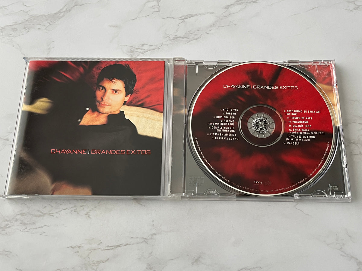 Chayanne – Grandes Éxitos (2002)