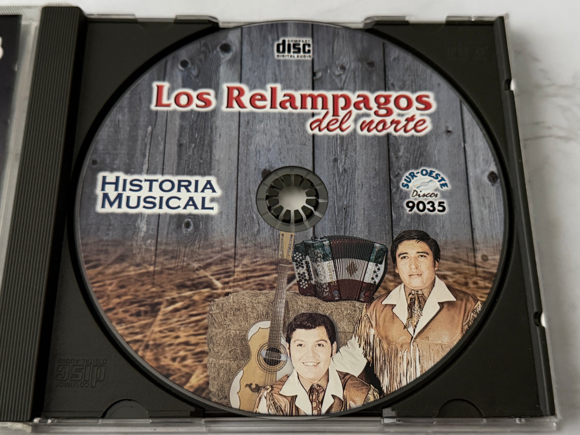 Los Relampagos Del Norte – Historia Musical (2011)