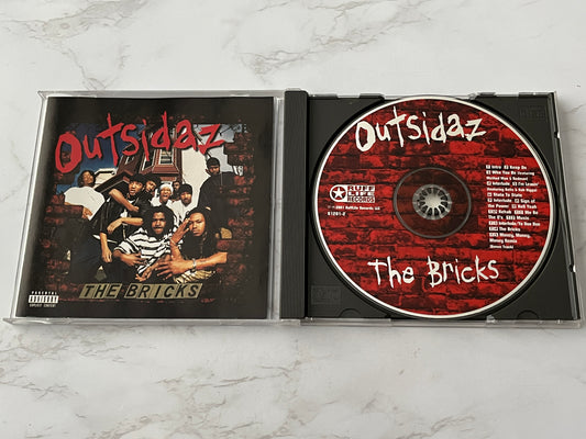 Outsidaz – The Bricks (2001)