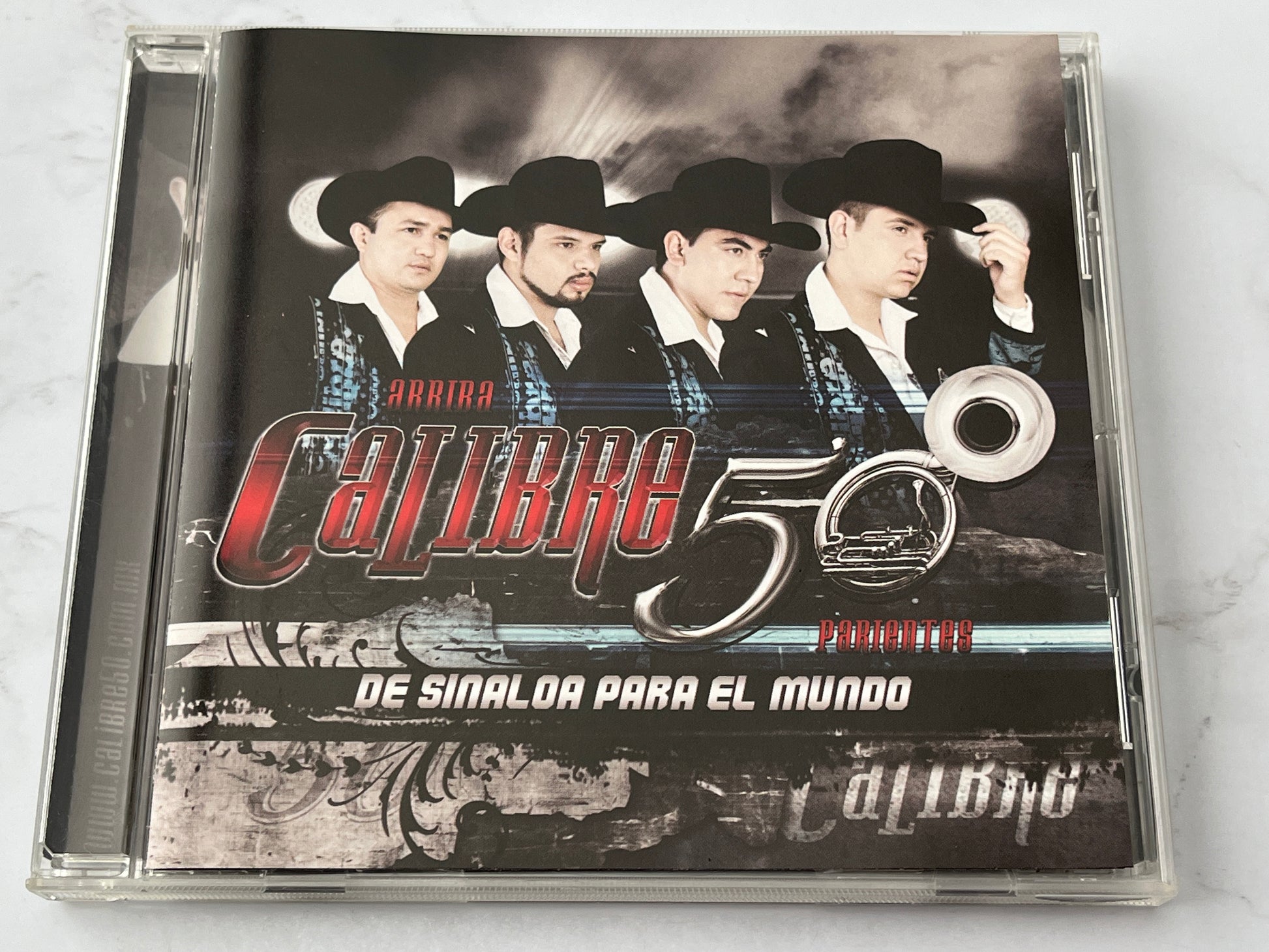 Calibre 50 – De Sinaloa Para El Mundo (2011)