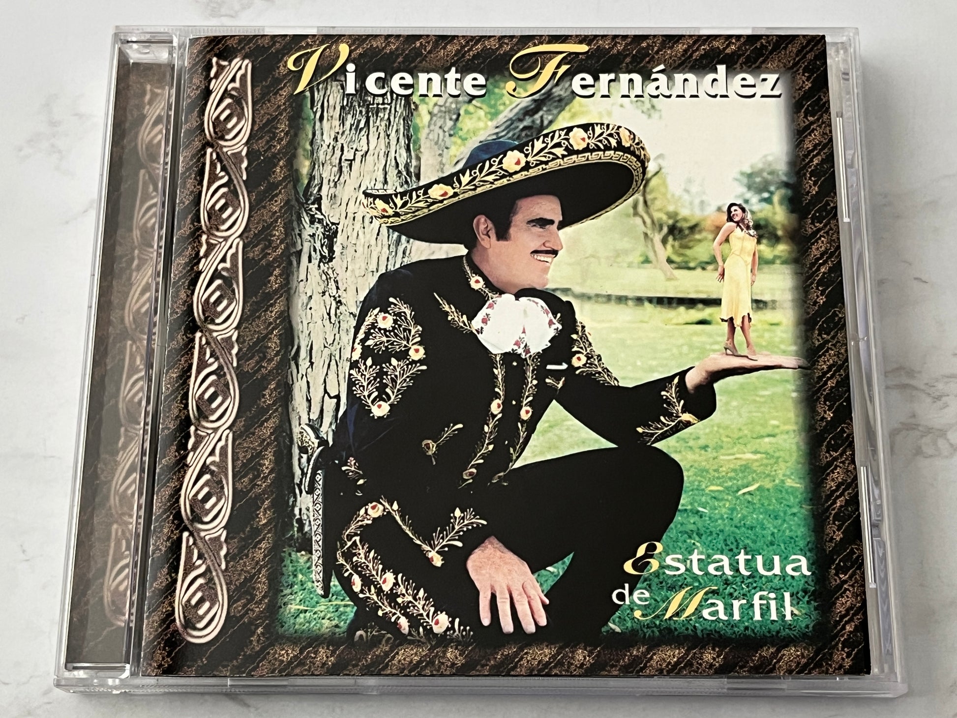 Vicente Fernández – Estatua de Marfil (1997)
