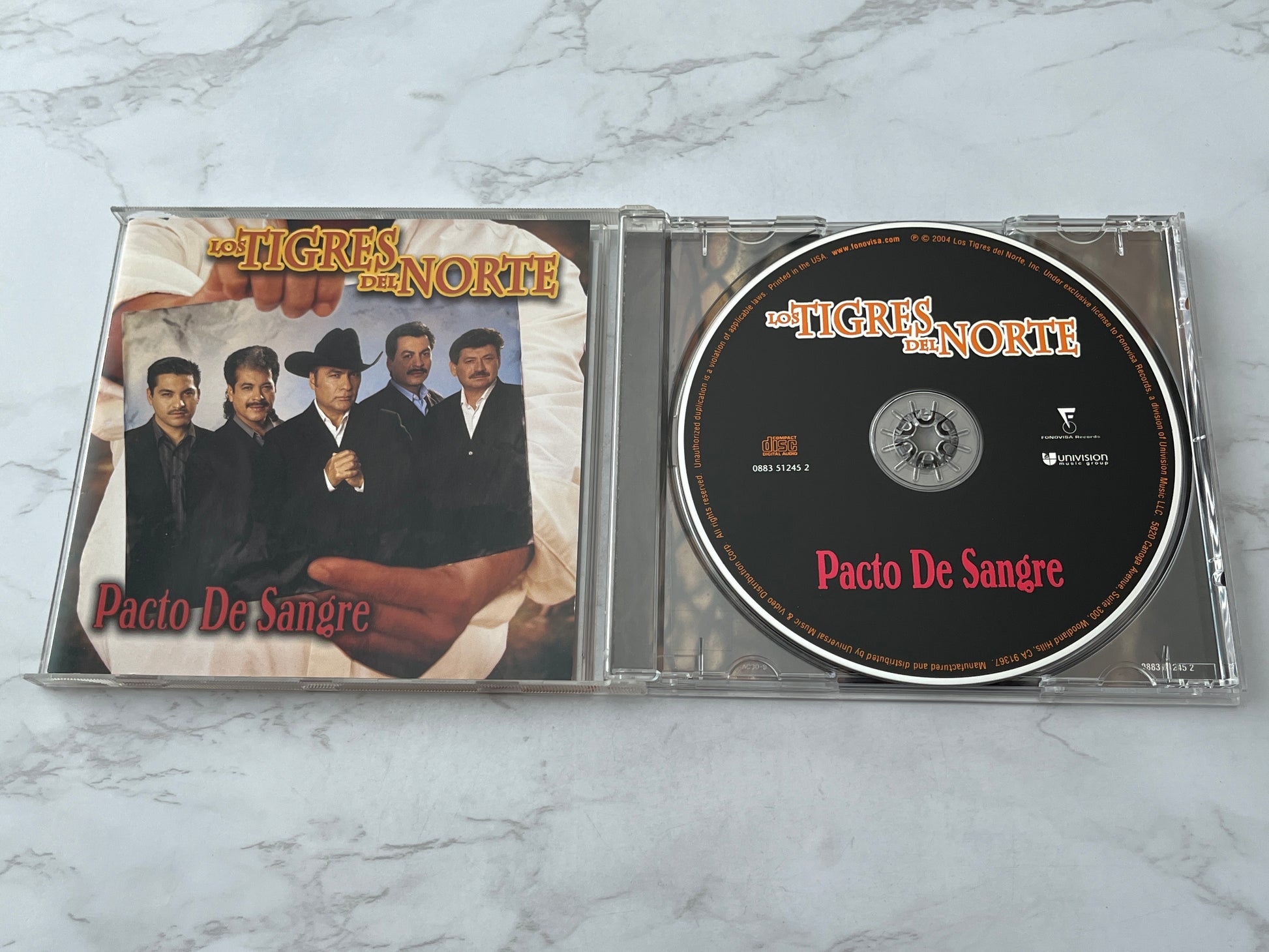 Los Tigres Del Norte – Pacto De Sangre (2004)