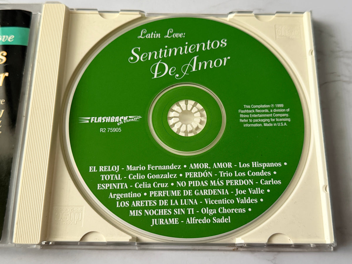 Latin Love: Sentimientos De Amor (1999)