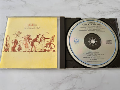 Genesis – A Trick Of The Tail (1976) [JAPAN TARGET ERA]