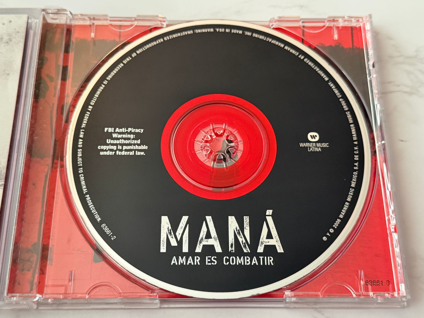 Maná – Amar Es Combatir (2006)