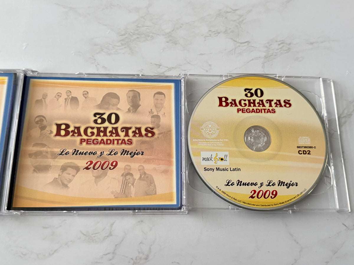 30 Bachatas Pegaditas - Lo Nuevo y Lo Mejor 2009 (2-CD Set) (2009)