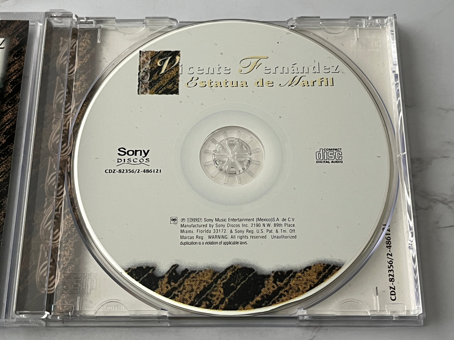 Vicente Fernández – Estatua de Marfil (1997)